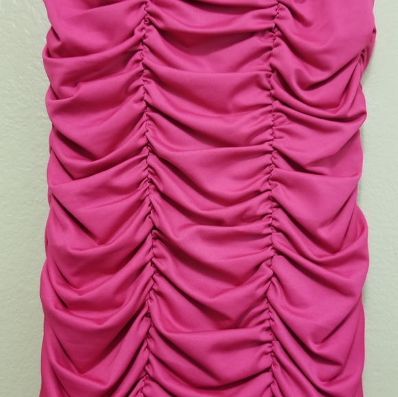 Pink Bodycon Ruched Dress - Picture 4 of 7